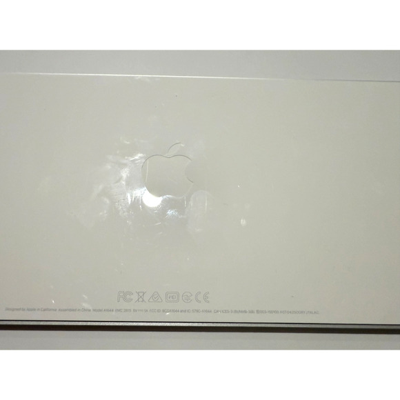 Apple Magic Keyboard Wireless Bluetooth Rechargeable Compact Silver TESTED - Picture 3 of 4